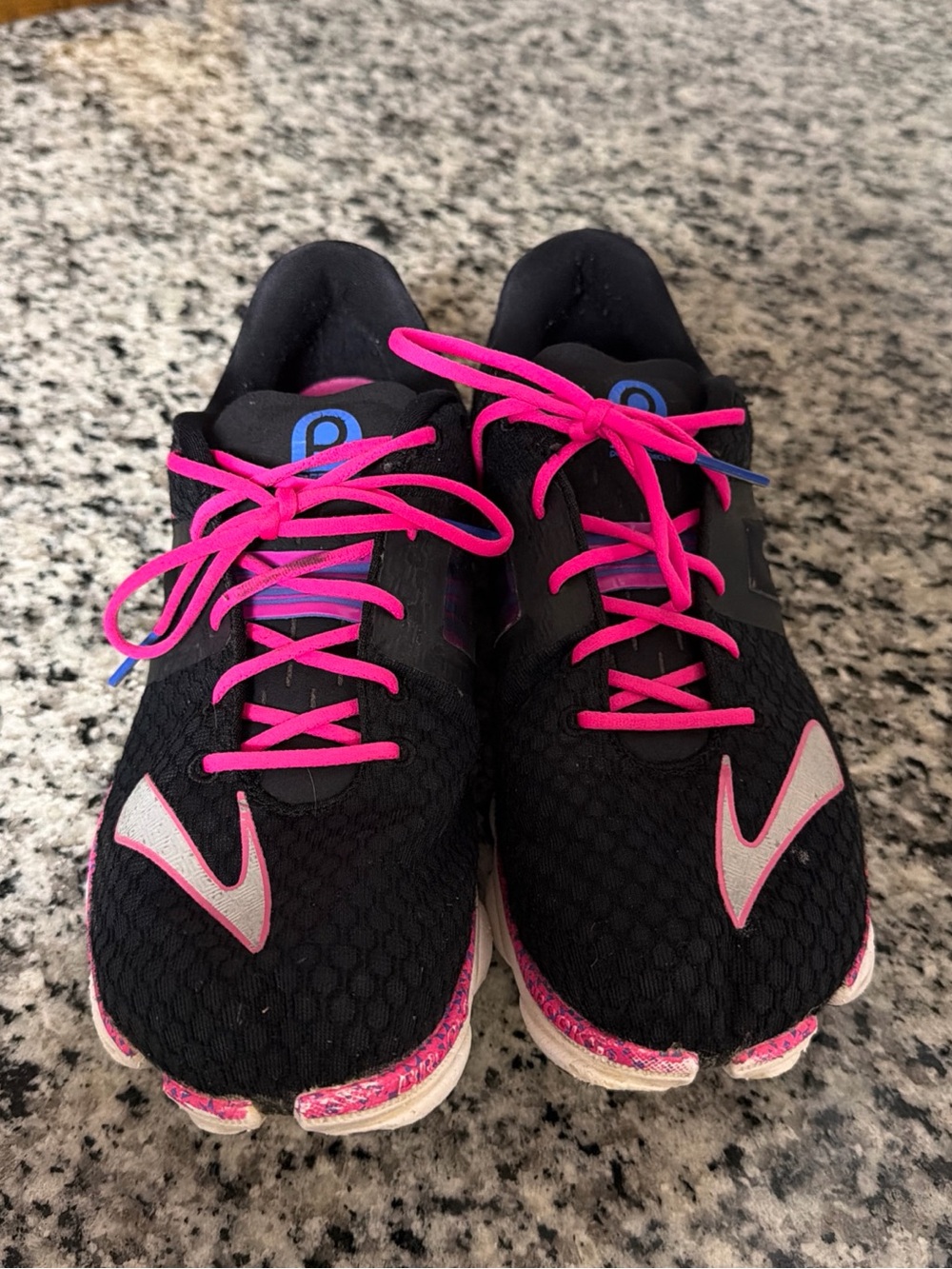 Brooks Womens PureConnect 4 1201761B051 Black Athletic Running Shoes Size 11B